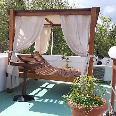 Mango Rooms Rhodes City Extérieur photo